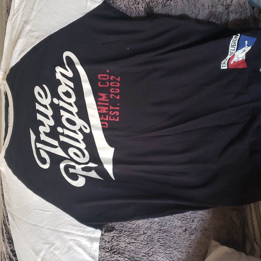Tru religion t shirt